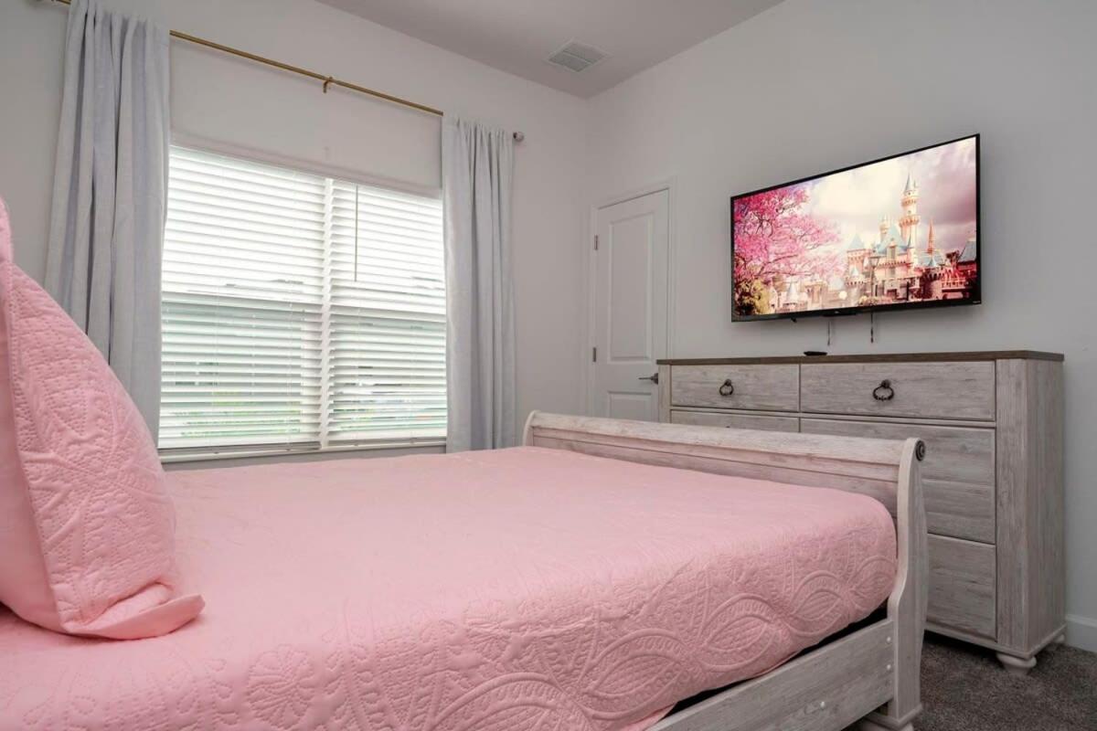 Gorgeous 4Bd With Pool At Storey Lake Resort 4475 Kissimmee Eksteriør billede