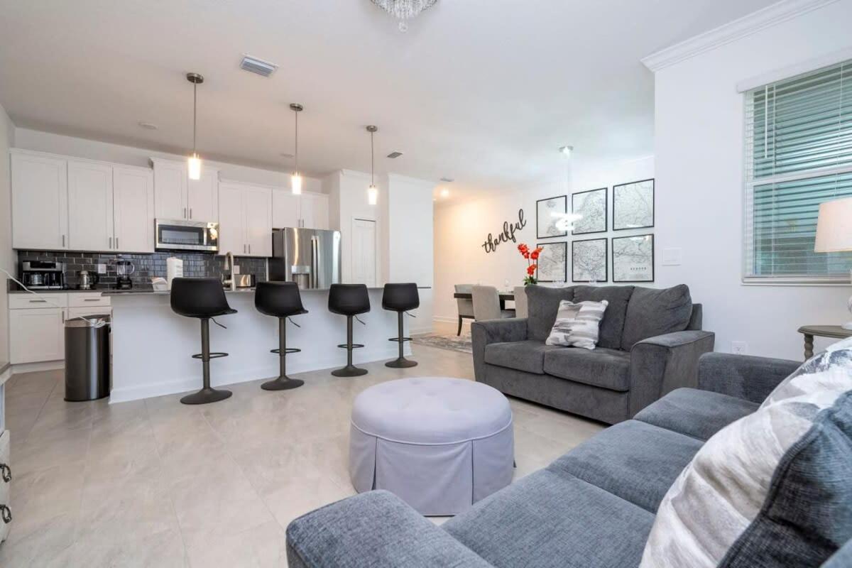 Gorgeous 4Bd With Pool At Storey Lake Resort 4475 Kissimmee Eksteriør billede