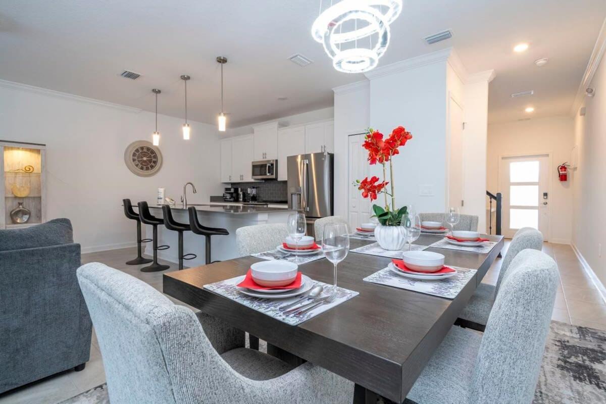 Gorgeous 4Bd With Pool At Storey Lake Resort 4475 Kissimmee Eksteriør billede